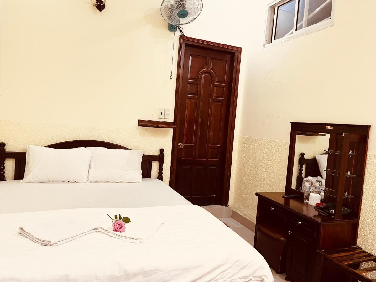 Khach San Xuan Quynh Hotell Dalat Eksteriør bilde